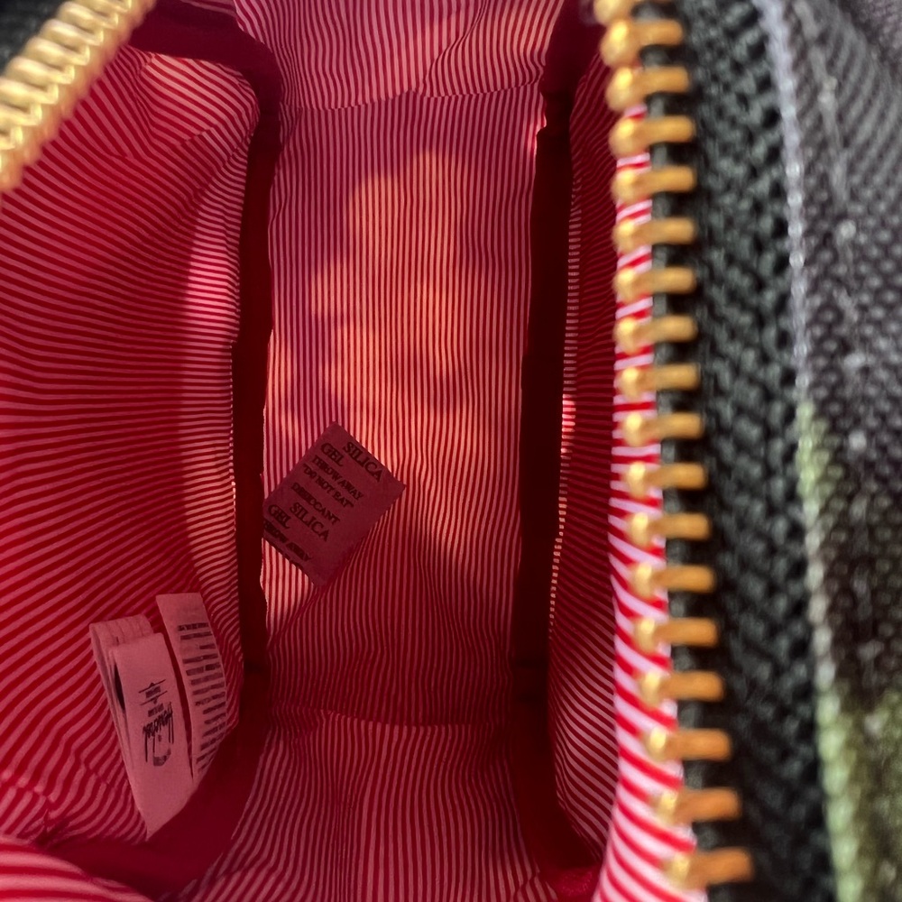 NWT Herschel supply company nova mini backpack - Picture 8 of 10